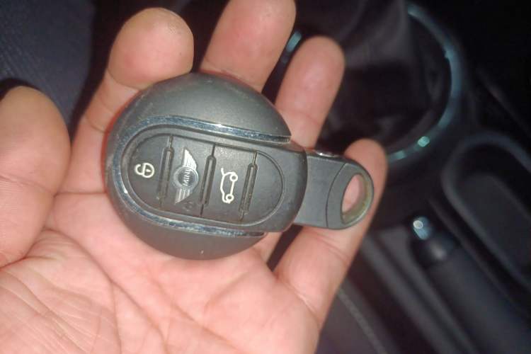 Used  MINI 2016 1.2T ONE Pioneer Edition
