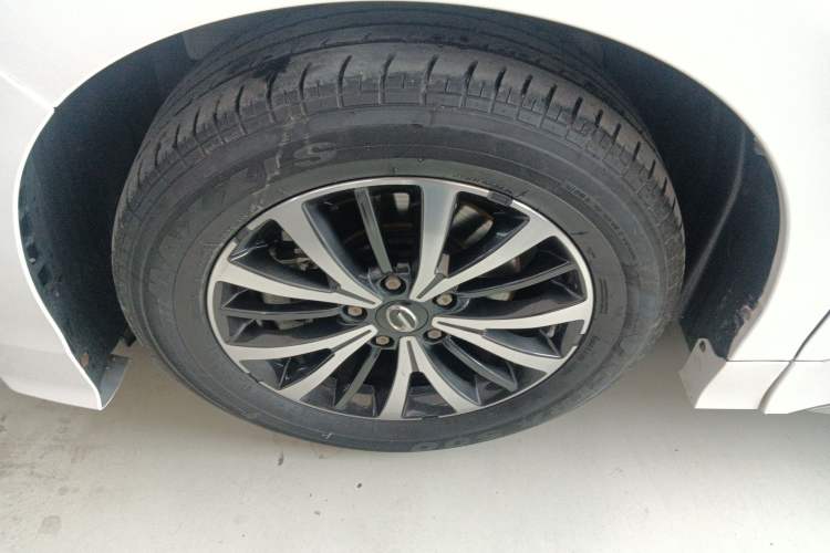 Used GAC Trumpchi M8 2021 Revised Version Lingxiu Series 390T Luxury Edition
