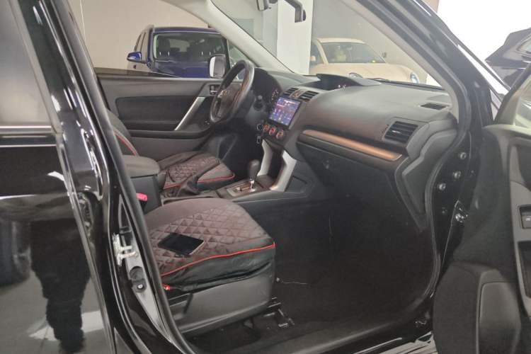 Used Subaru Forester 2014 2.0i Automatic Comfort Edition
