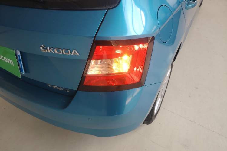 Used Skoda Fabia 2015 1.4L Automatic Chuanxing Edition
