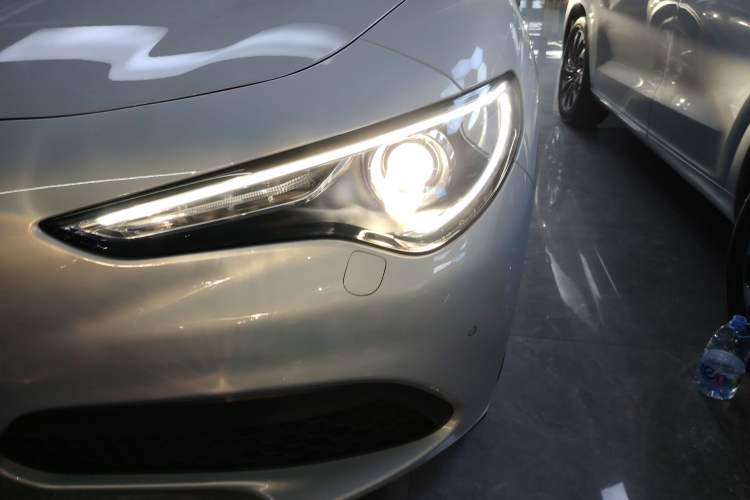 Used Alfa Romeo Stelvio 2021 2.0T 280HP Luxury Edition
