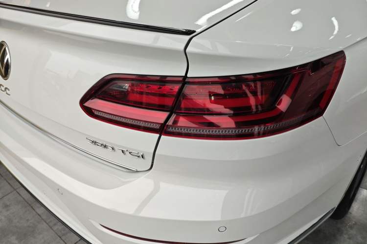 Used Volkswagen FAW-Volkswagen CC 2023 380TSI Striking Edition