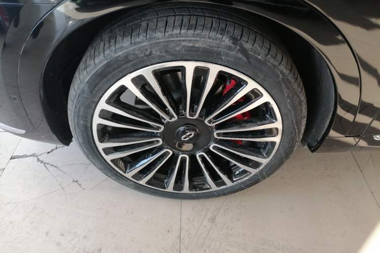 Used Hima AITO M9 2024 Range-Extended Ultra Version 42 kWh 6-Seater Model
