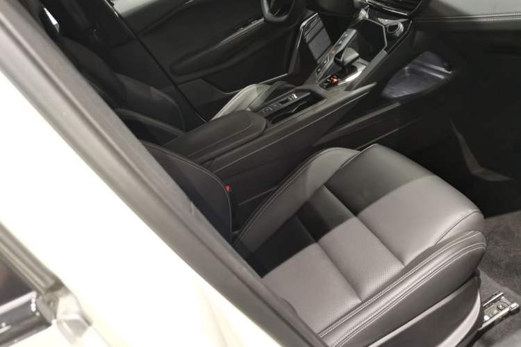 Used Lynk & Co 06 2023 Remix 1.5T JinPro