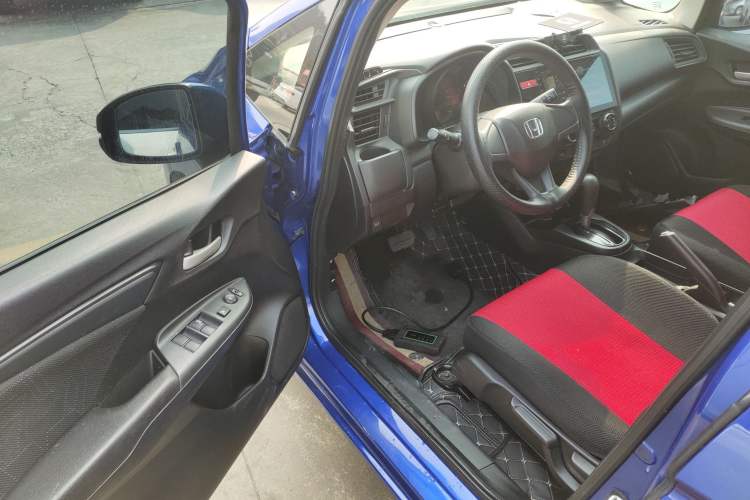 Used Honda Fit 2014 1.5L LX CVT Comfort Model