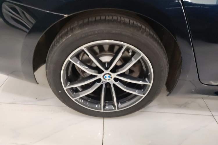 Used BMW 5 Series 2022 Restyled 525Li M Sport Package
