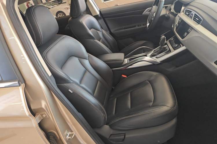 Used Geely Auto Emgrand X7 Sport 2016 1.8TD Automatic Smart Connectivity Version