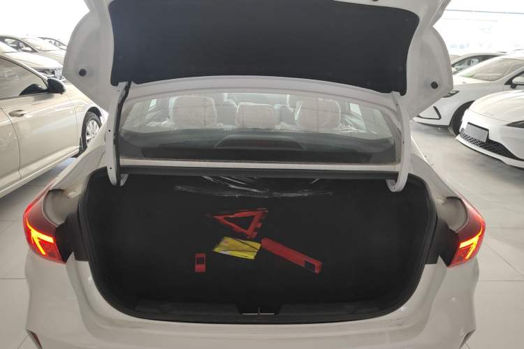 Used Changan Eado 2025 PLUS 1.4T Dual-Clutch High-Energy Version
