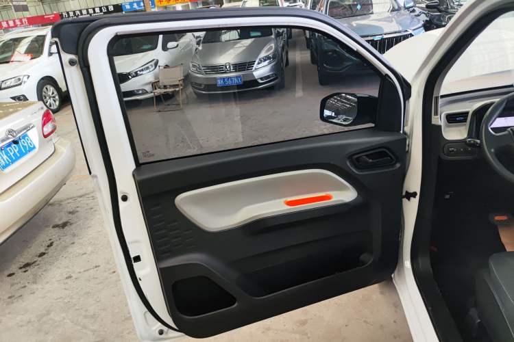 Used Wuling Hongguang MINIEV 2022 Easy Version Lithium Iron Phosphate
