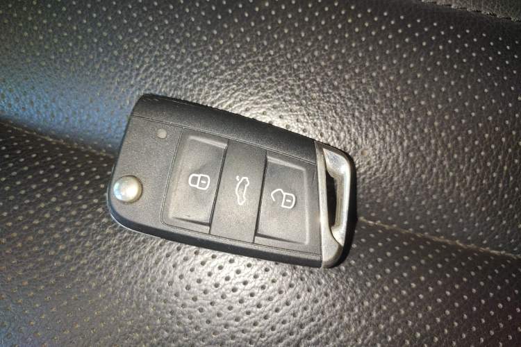 Used Volkswagen Teramont 2017 330TSI Two-Wheel-Drive Luxury Edition
