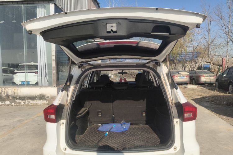 Used Haval M6 2019 1.5T DCT Two-Wheel Drive Elite Version China VI Standard