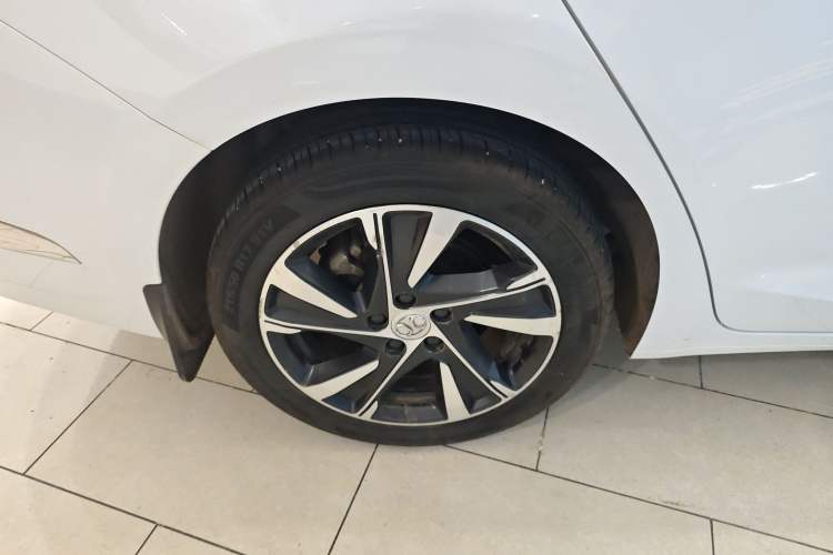 Used BAIC Beijing U7 2019 1.5T Manual Elite Edition China VI
