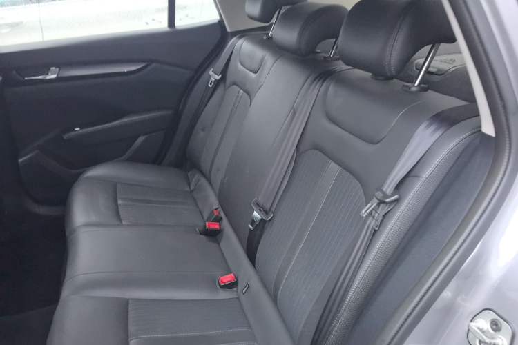 Used Dongfeng Aeolus Yixuan 2020 230T Automatic Advanced Edition