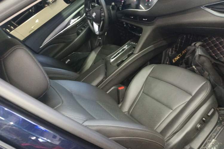 Used Buick Enclave 2020 28T Two-Wheel Drive Prestige Version