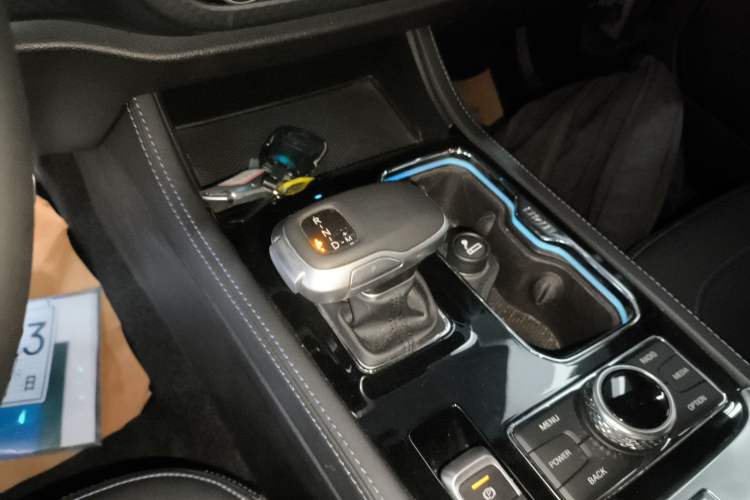 Used BAIC Off-Road BJ40 2023 2.0T Automatic Four-Wheel Drive Urban Hunter Edition Chivalrous Type
