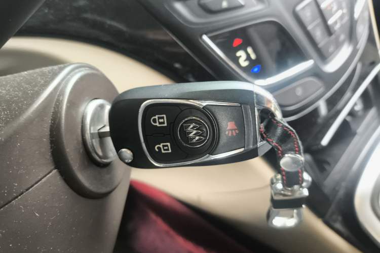 Used Buick Regal 2014 2.0L Leading Fashion Edition
