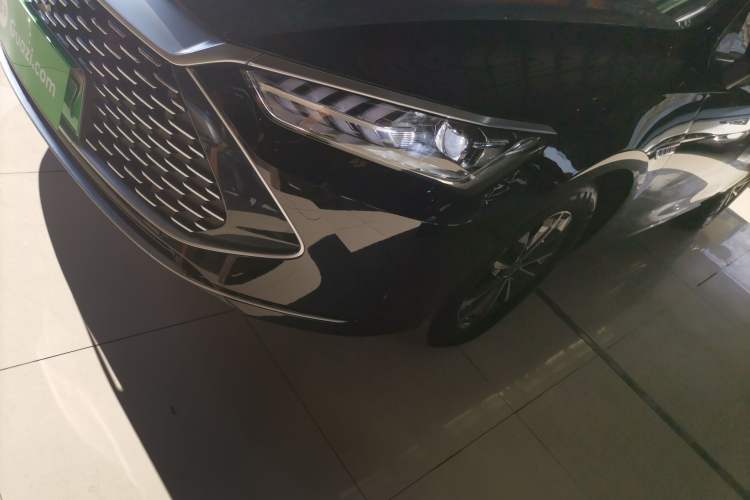 Used BYD Qin PLUS 2024 HONOR Edition DM-i 55KM Leading Model
