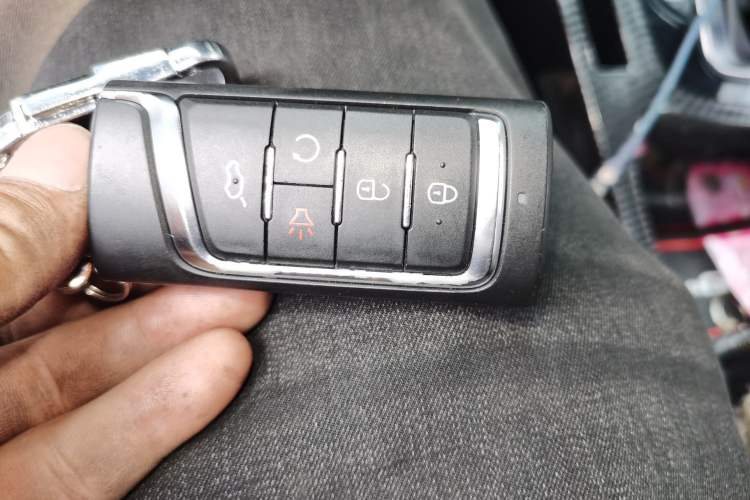 Used GAC Trumpchi M6 2019 270T Automatic Prestige Edition (6-seater) - China V Standard
