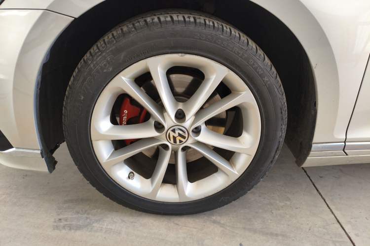 Used Volkswagen Magotan 2017 330TSI DSG Luxury Model