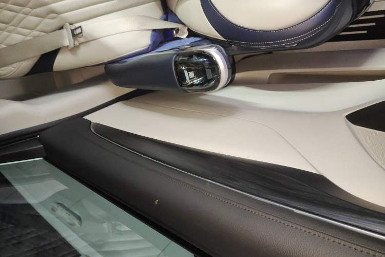 Used Buick GL8 2020 ES Land Cruiser 653T Comfort Edition
