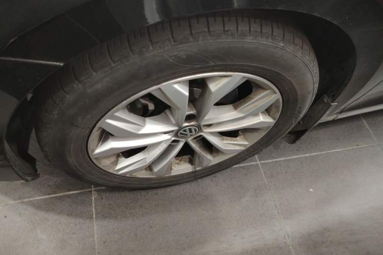 Used Volkswagen Magotan 2018 Facelift 330TSI DSG Luxury Model
