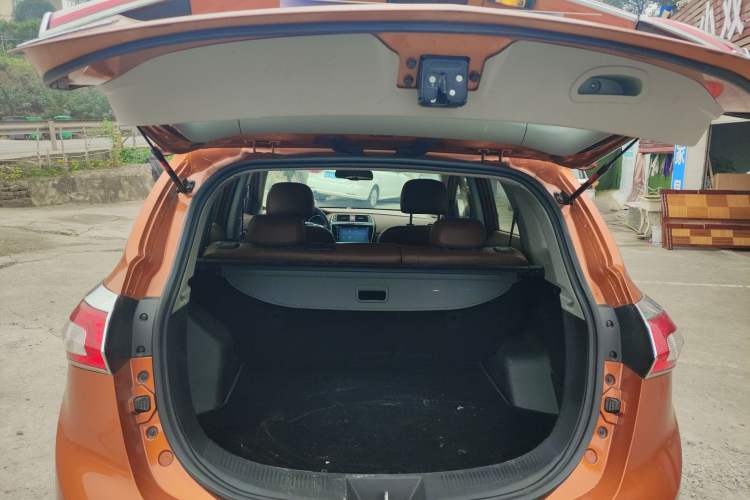 Used BAIC Weiwang S50 2016 1.5T CVT Joyful Premium Edition