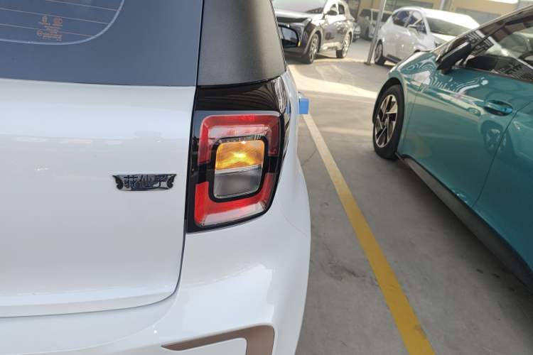 Used  E10X 2024 Charming Edition 301km Lite
