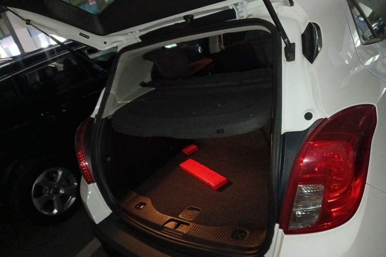 Used Buick Encore 2014 1.4T Automatic Two-Wheel Drive Urban Elite Model