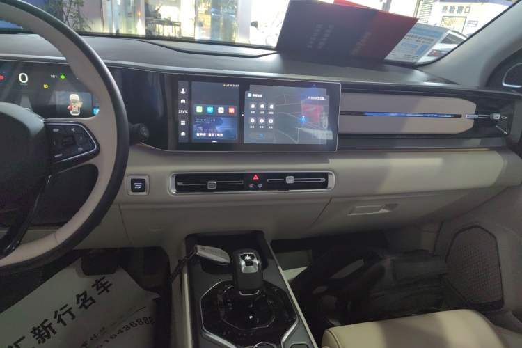 Used Geely Auto icon 2025 Linglong 1.5TD Ruyi Edition