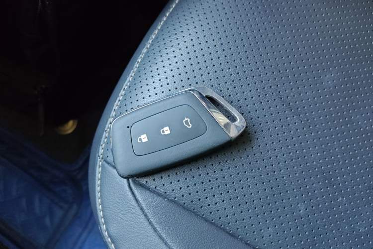 Used Baojun KiWi EV 2022 Artist Lite Edition Ternary Lithium