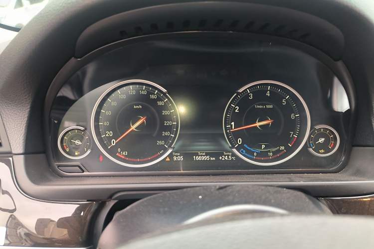 Used BMW 5 Series 2017 528Li xDrive Leading Model
