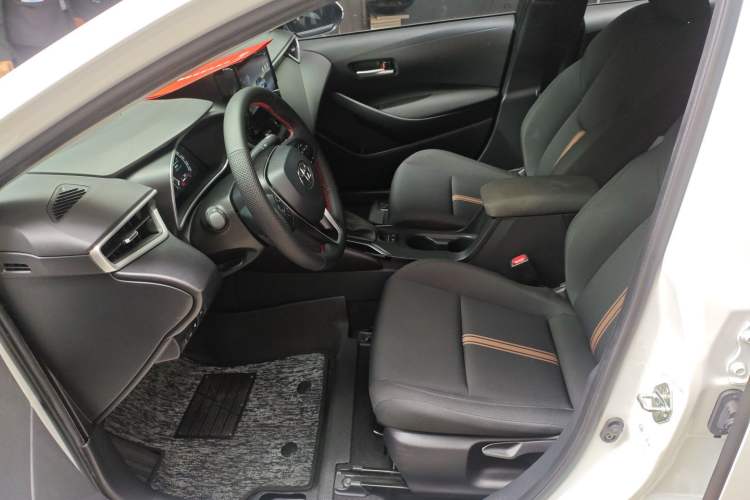 Used Toyota Levin 2023 Smart Electric Hybrid Dual-Engine 1.8L Luxury Edition
