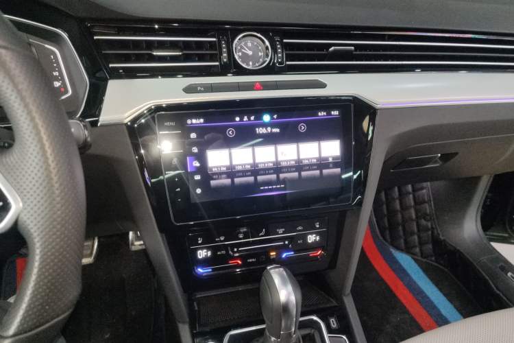 Used Volkswagen Magotan 2023 2 Million Units Commemorative Edition 330TSI DSG Luxury Version