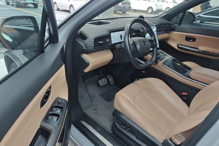 Used Nio ES6 2020 610 km Performance Version
