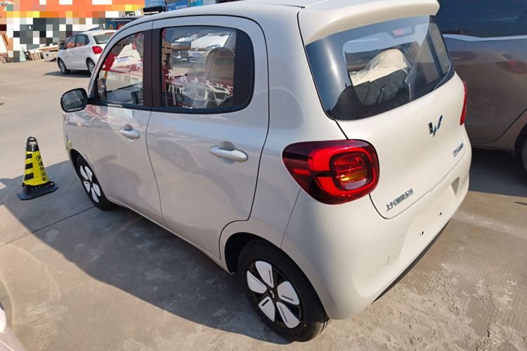 Used Wuling Hongguang MINIEV 2025 Four-Door Version Advanced Edition
