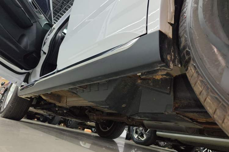 Used Haval M6 2021 PLUS 1.5T DCT Elite Smart Connectivity Model
