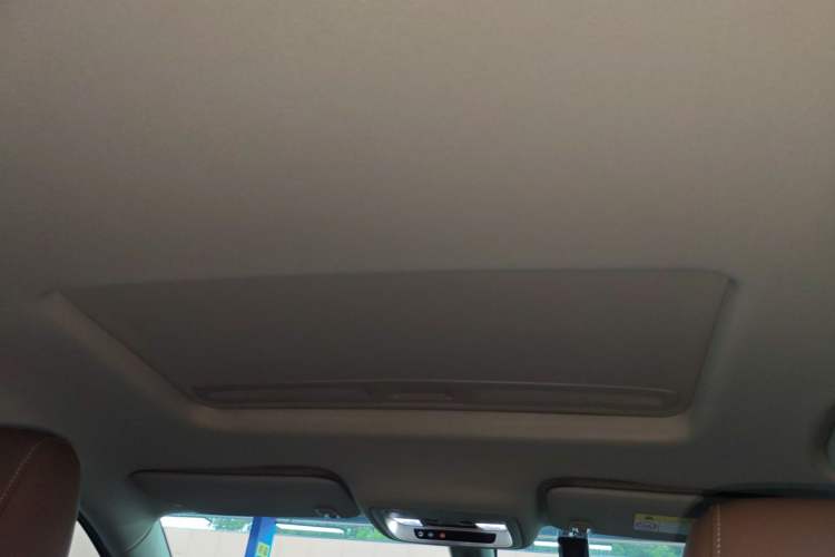 Used Buick Regal 2019 20T Elite Version China VI Standard