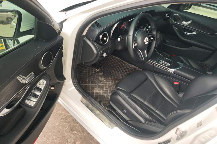 Used Mercedes-Benz C-Class 2019 C 180 L Fashion Edition Sport Version
