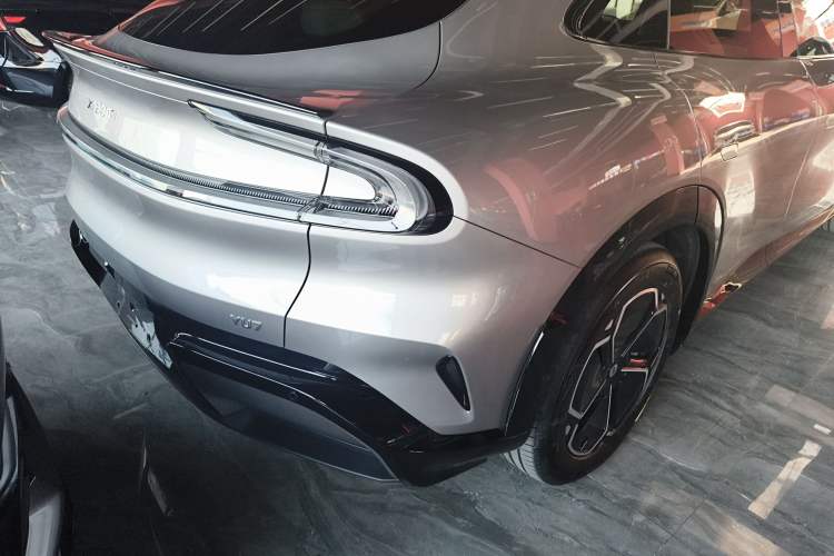 Used  YU7 2025 Ultra-Long Range Rear-Wheel Drive Version
