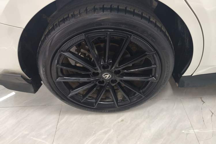 Used Changan UNI-V 2024 1.5T Prestige Sport Edition