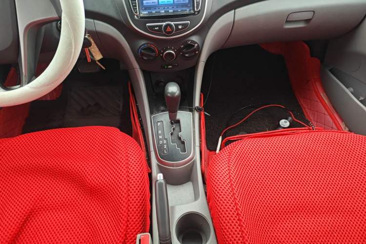 Used Hyundai Verna 2014 1.4L Automatic Smart GLS
