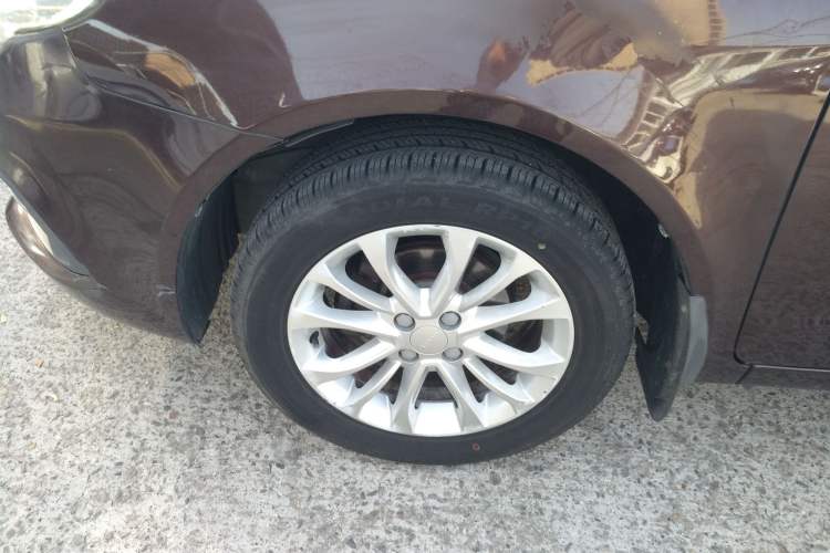 Used Geely Auto Vision 2015 1.5L Manual Happiness Edition
