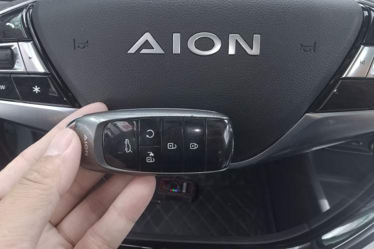 Used AION V 2022 Plus 80 Executive Edition Ternary Lithium
