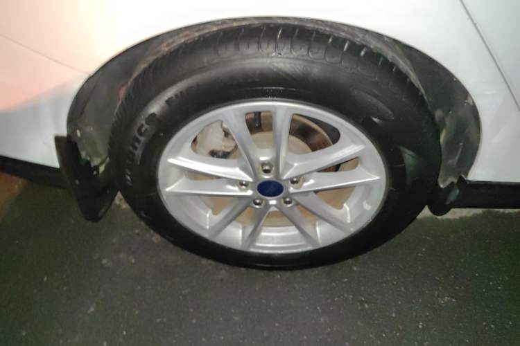 Used Ford Focus 2017 Sedan 1.6L Automatic Fashion Edition Smart Drive Version