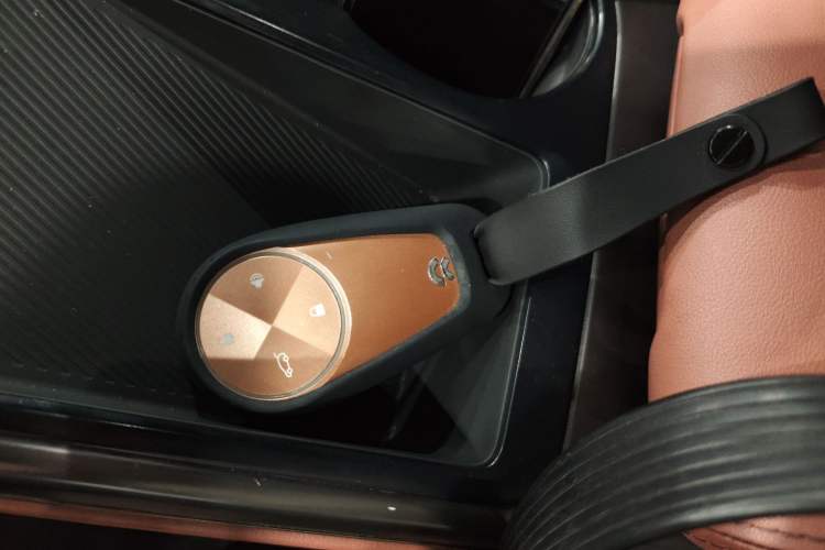 Used Nio EC6 2020 605 km Sport Edition
