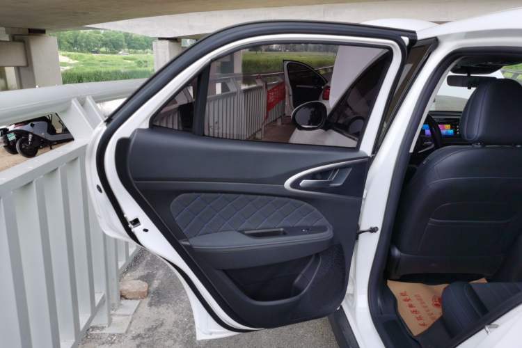 Used ORA Good Cat 2021 400km Standard Range Venus Edition Lithium Iron Phosphate
