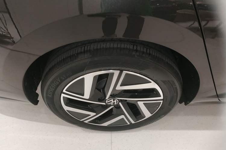 Used Volkswagen Sagitar 2023 300TSI DSG Excellence Edition
