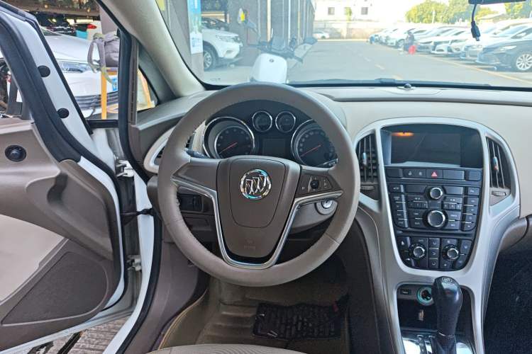 Used Buick GT 2013 GT 1.6L Automatic Fashion Edition