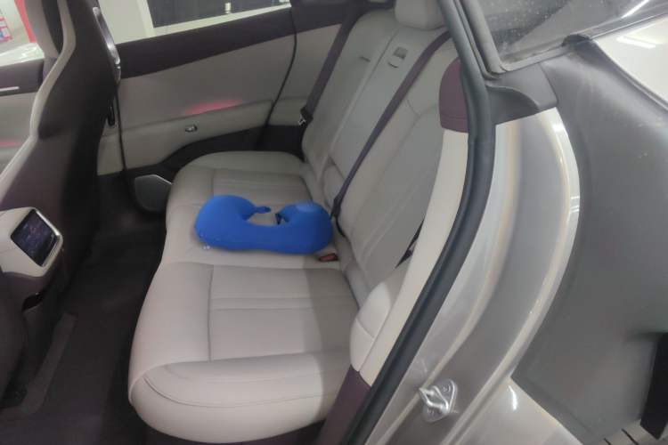 Used  YU7 2025 Ultra-Long Range Rear-Wheel Drive Version
