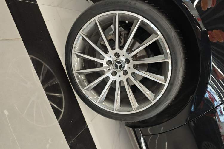 Used Mercedes-Benz E-Class 2021 E 300 L Luxury Model
